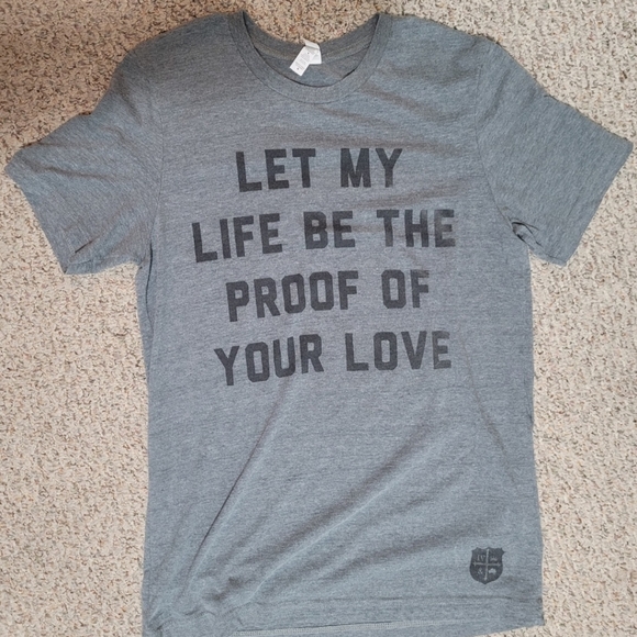 Tshirt | Poshmark